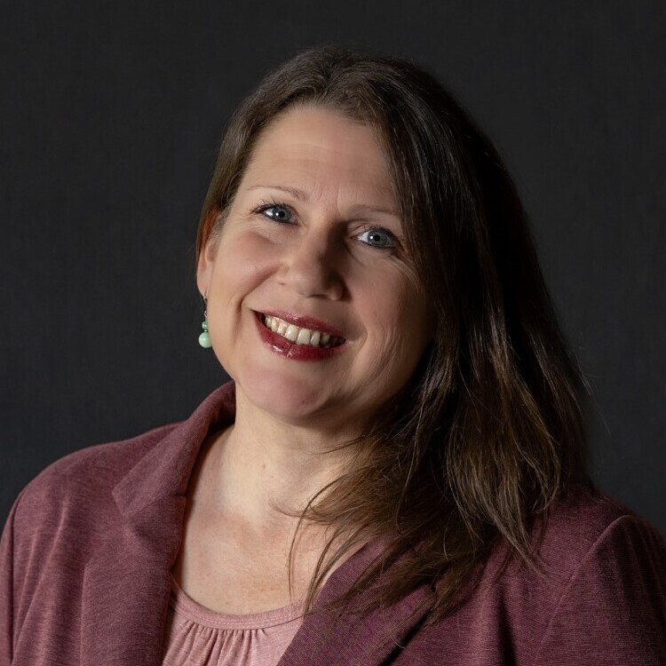 Andrea Lawrance Headshot