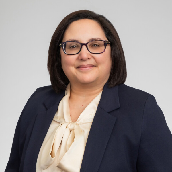 Betina Appel Kuzmarov Headshot