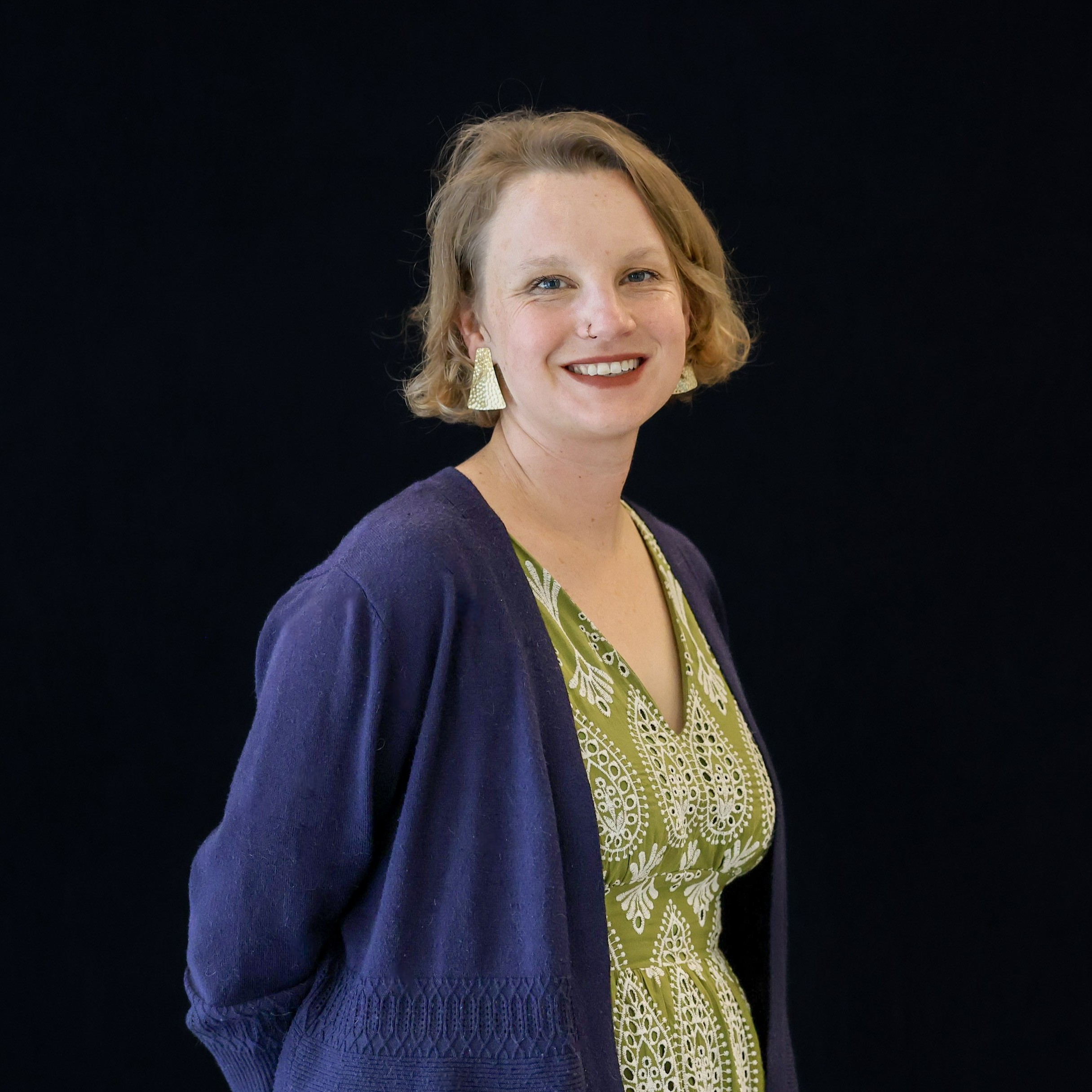 Headshot of Jennifer Drake.