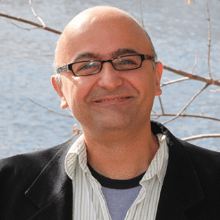 Alfonso Abizaid headshot