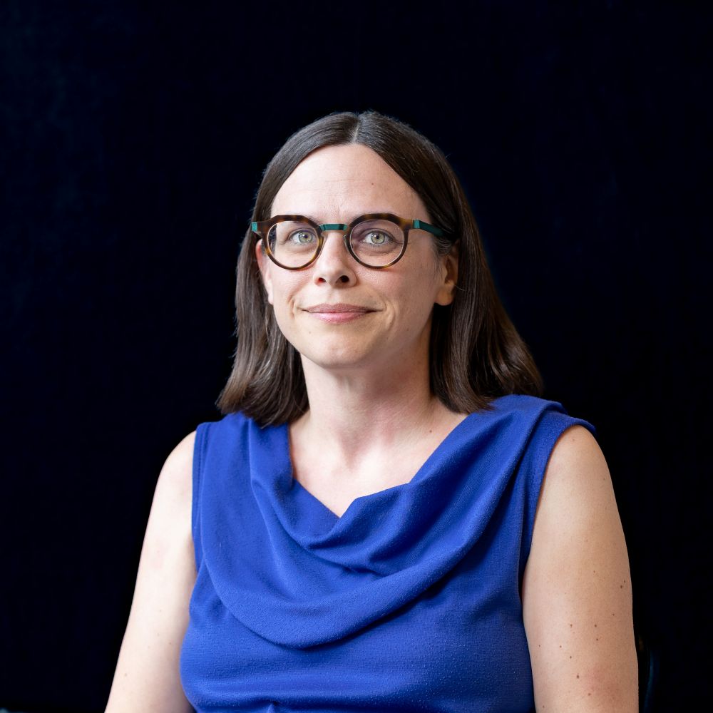 Kelly Fritsch headshot