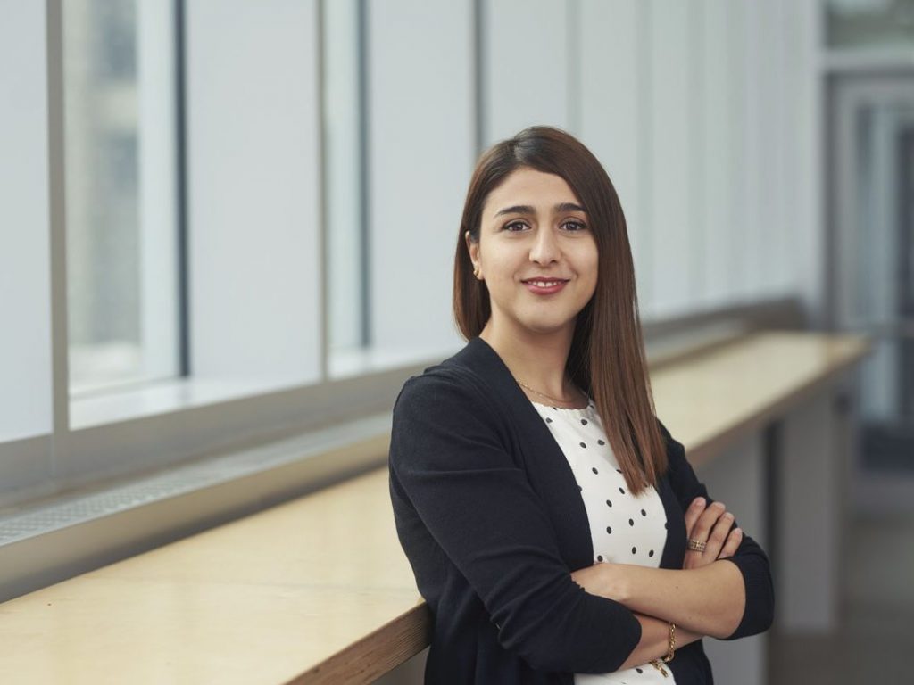 Samira Farivar headshot