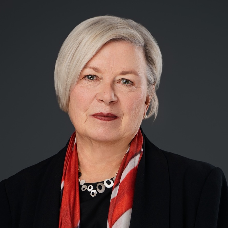 Susan Phillips Headshot